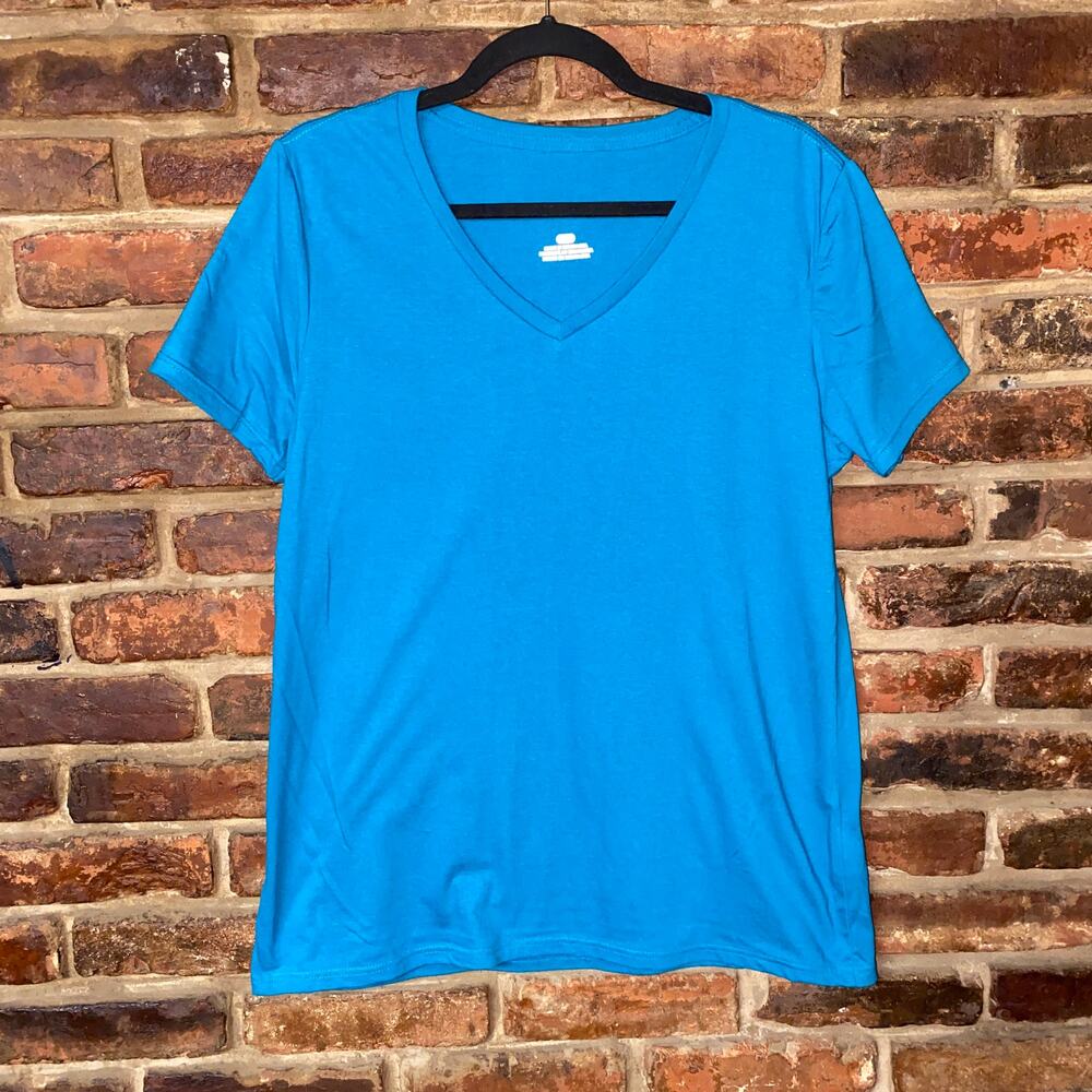 NWOT Fanatics Blue Short Sleeve V-Neck Cotton T-Shirt Tee Women's Size Small